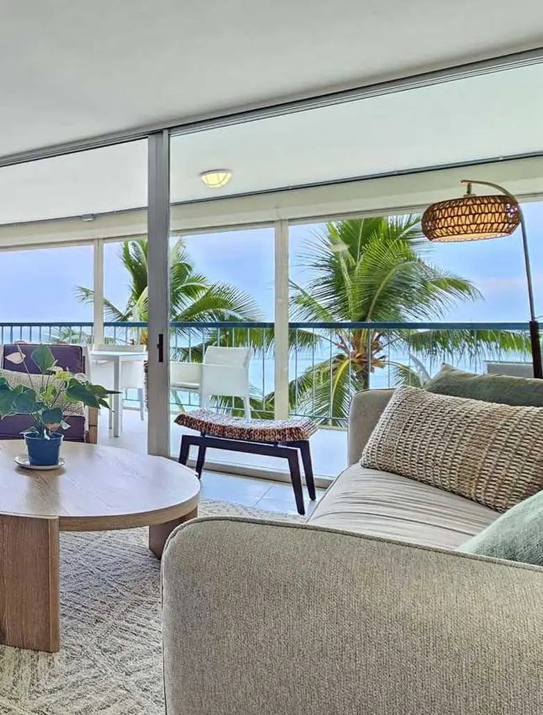 Final presentation check for Waikiki condo turnover - Let your vacation home shine